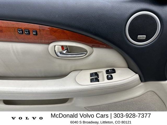 Used 2006 Lexus SC 430 Convertible w/ Preferred Accessory Pkg RWD image 13