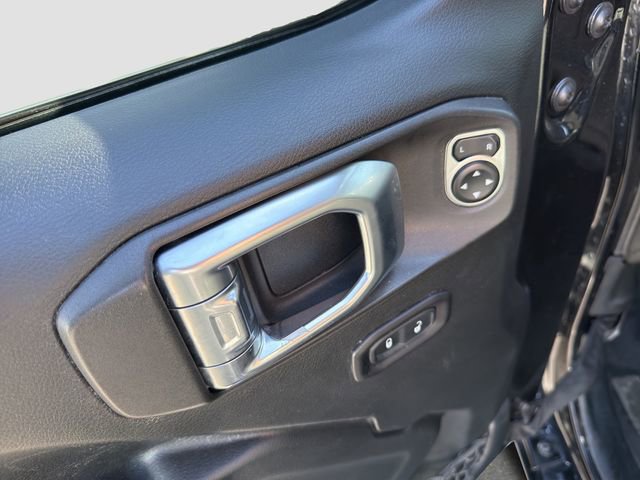 Used 2018 Jeep Wrangler Unlimited Sport S image 12