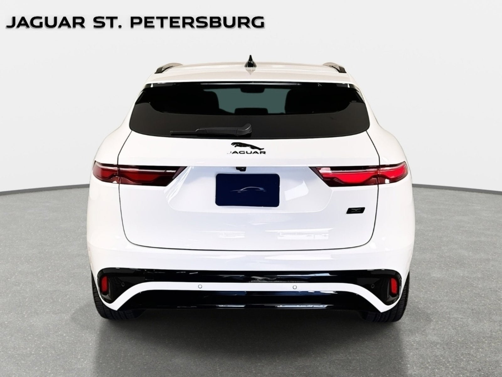 New 2026 Jaguar F-PACE R-Dynamic S AWD/4WD image 6