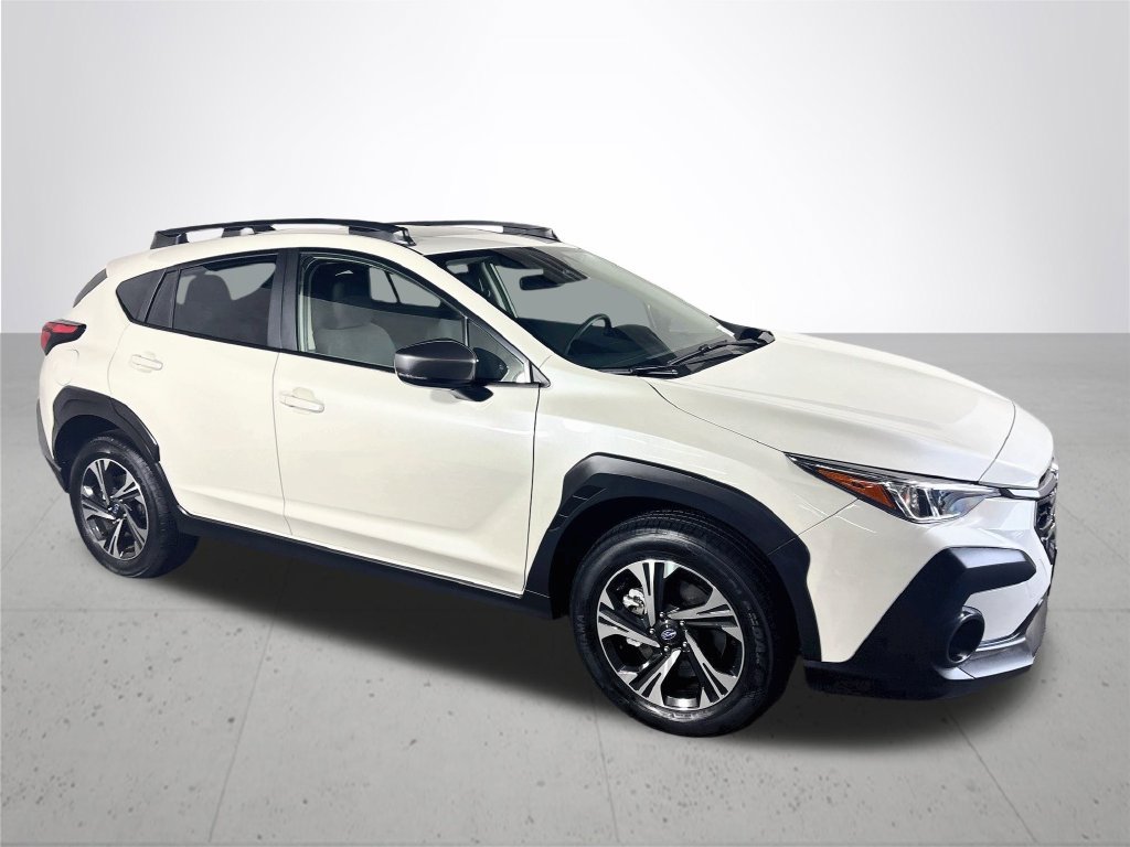Used 2025 Subaru Crosstrek 2.5i Premium AWD/4WD image 4