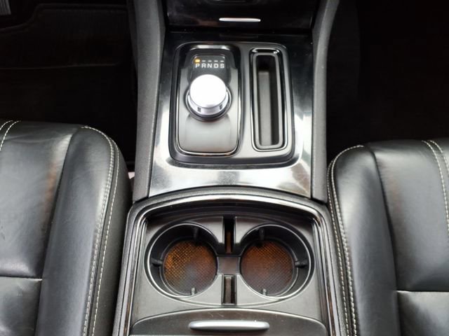 Used 2019 Chrysler 300 S image 17