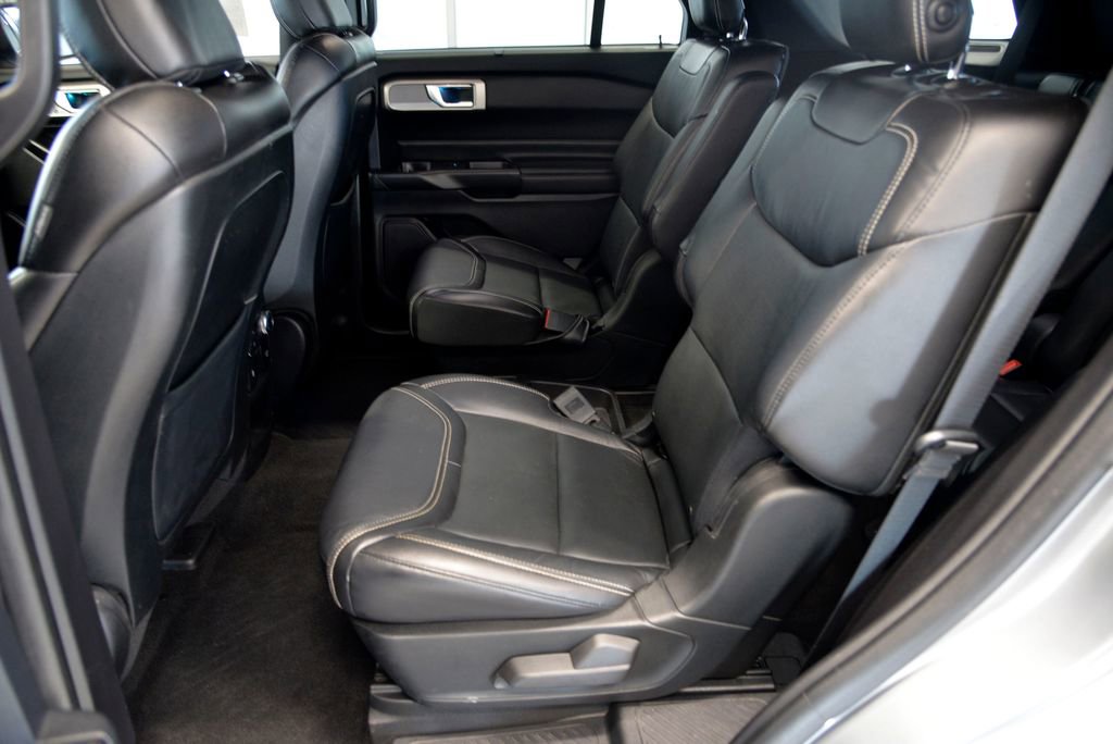 Used 2020 Ford Explorer ST w/ ST Street Pack image 28