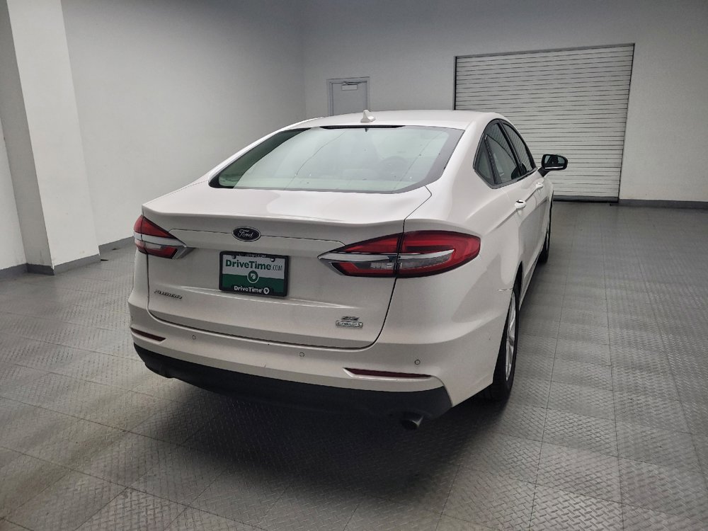 Used 2020 Ford Fusion SE FWD image 7