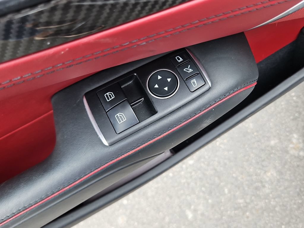 Used 2018 Mercedes-Benz SL 550 image 29