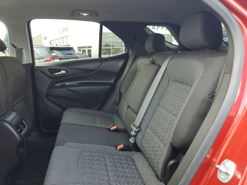 Used 2023 Chevrolet Equinox LT image 9