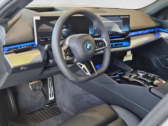 Used 2026 BMW i5 M60 RWD image 9