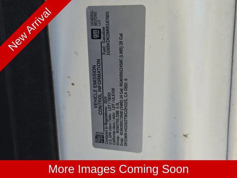 Used 2024 Chevrolet Suburban Z71 w/ Z71 Off-Road Package AWD/4WD image 8