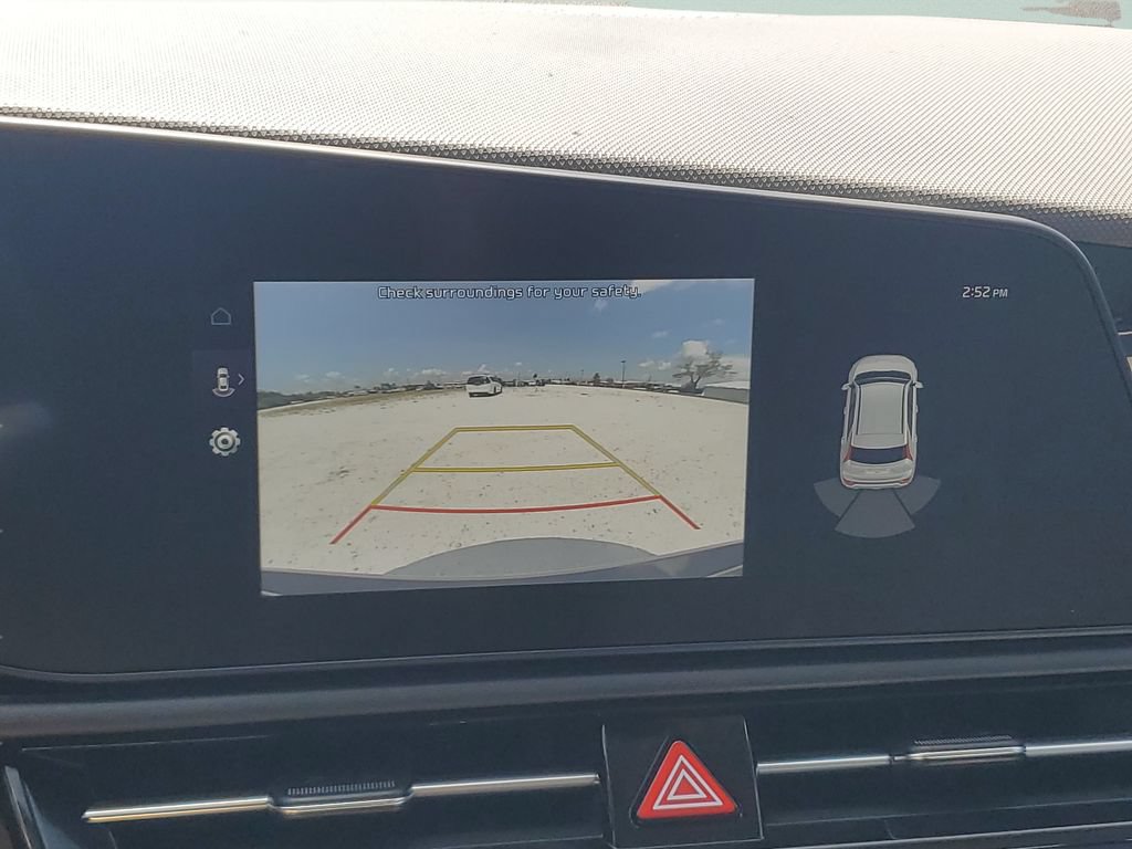 Used 2025 Kia Niro EX FWD image 17