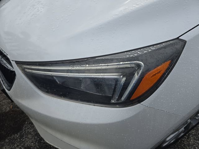 Used 2018 Buick Encore Preferred image 11