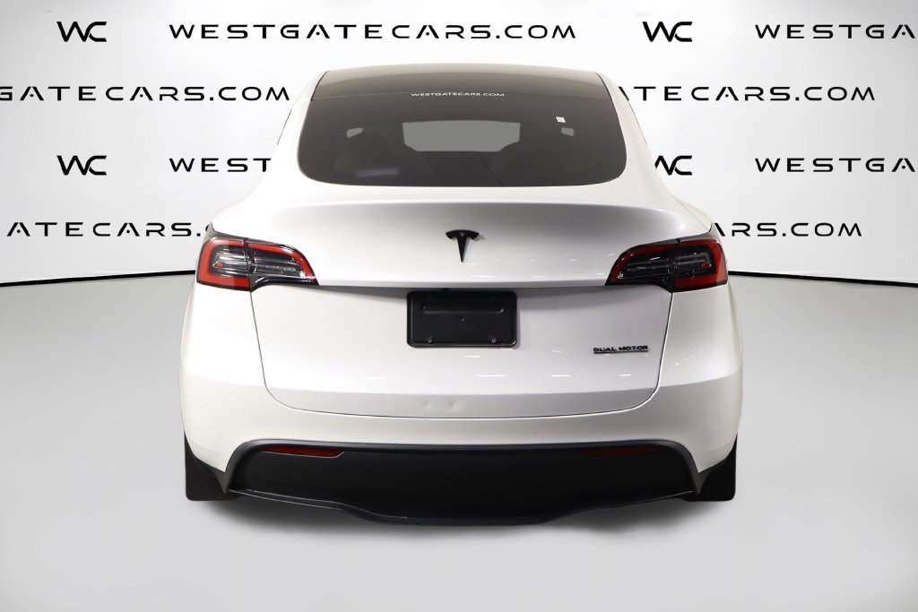 Used 2023 Tesla Model Y Long Range AWD/4WD image 4