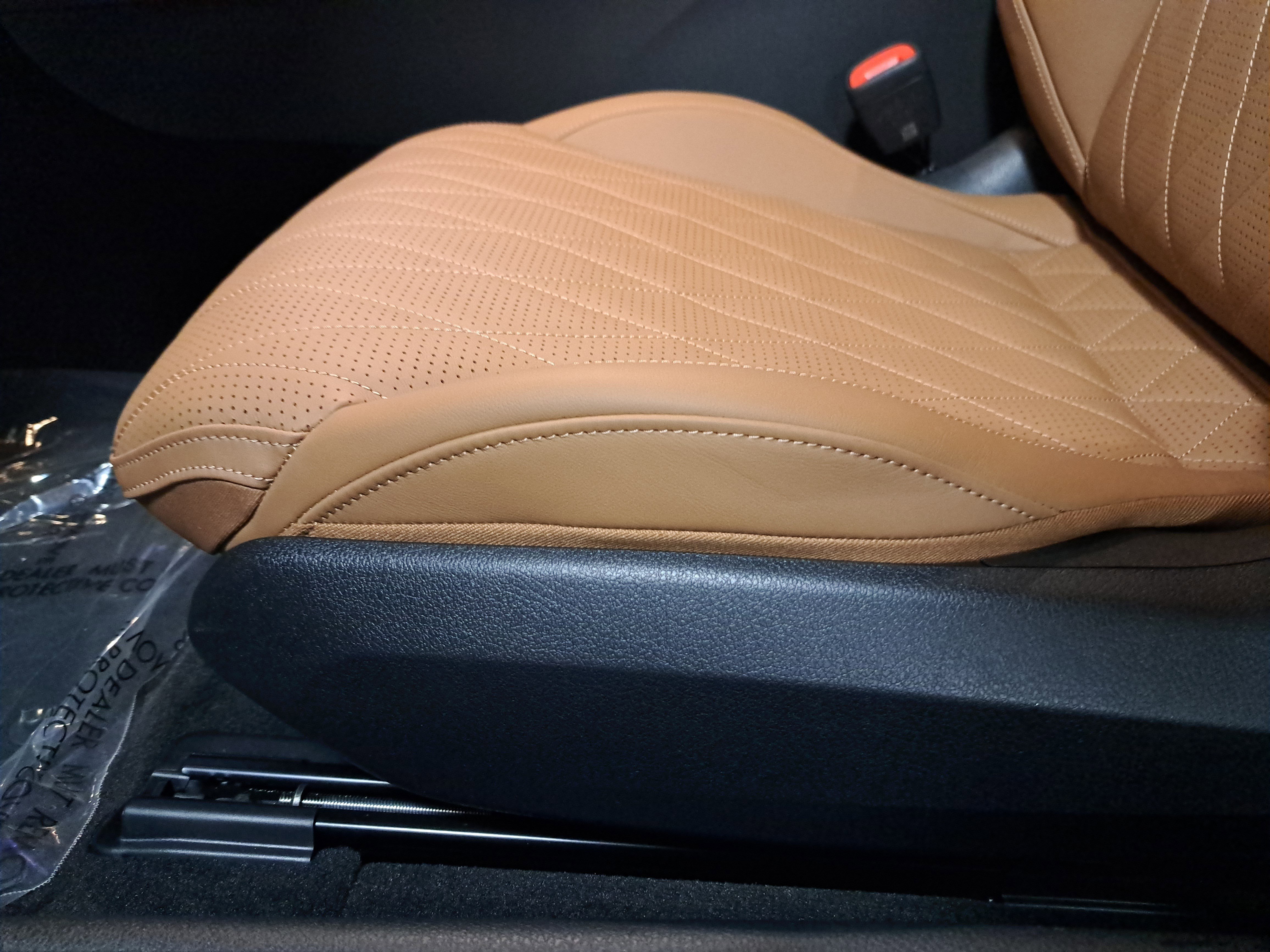 New 2026 Mercedes-Benz CLE 450 4MATIC Cabriolet image 27