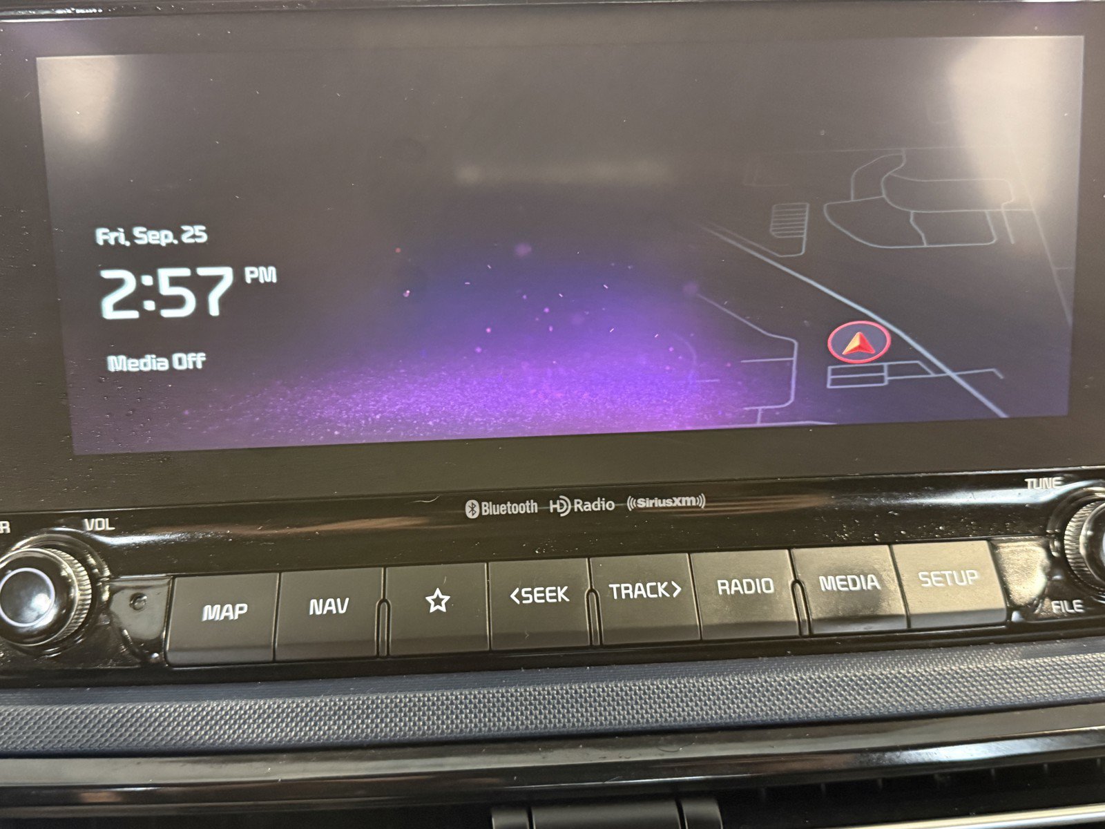 Used 2023 Kia Seltos S w/ Navigation Package FWD image 11