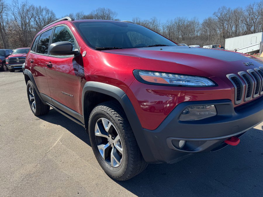 Used 2014 Jeep Cherokee Trailhawk w/ Leather Interior Group AWD/4WD image 12