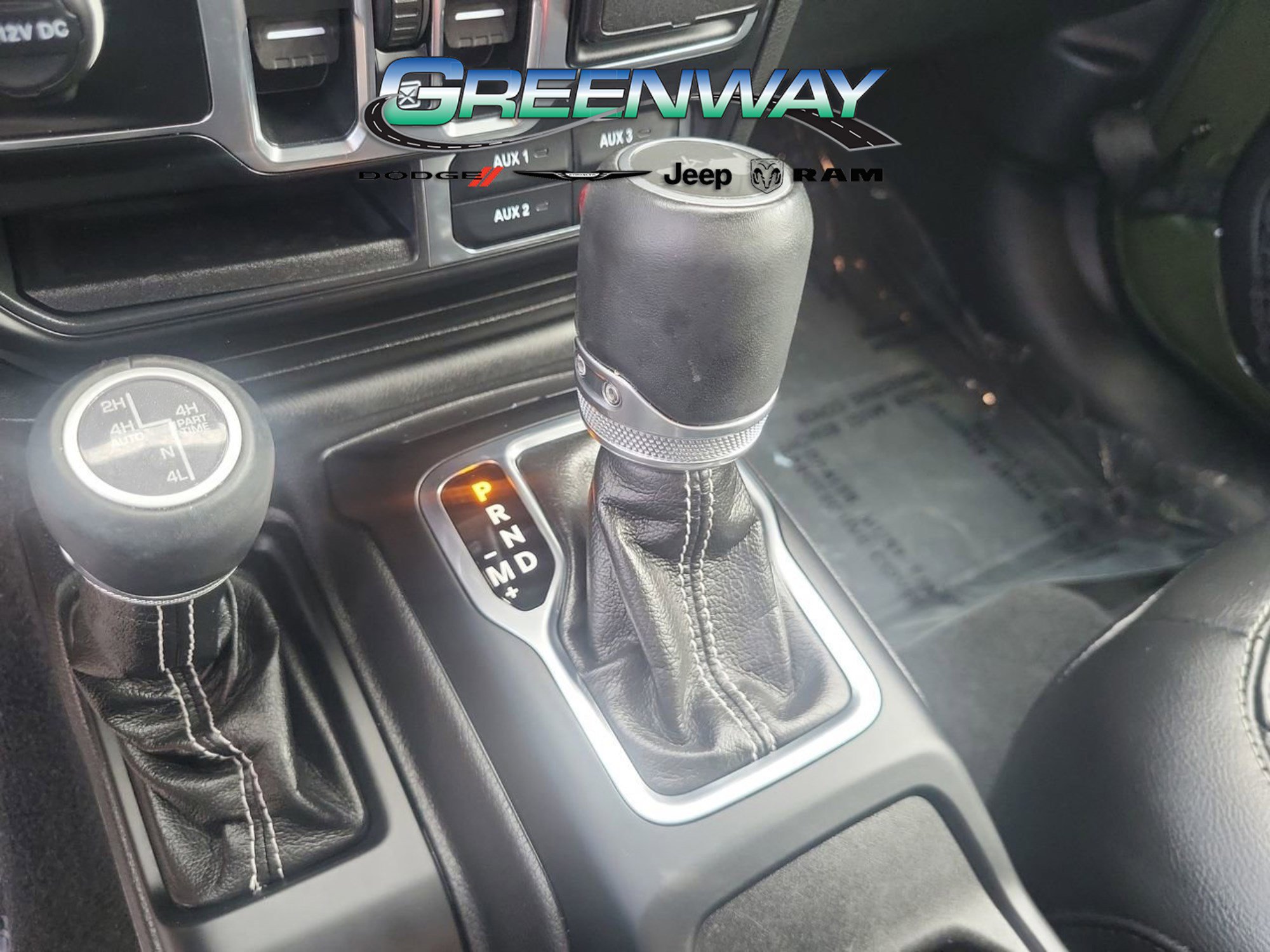 Used 2023 Jeep Wrangler Unlimited Sahara AWD/4WD image 23