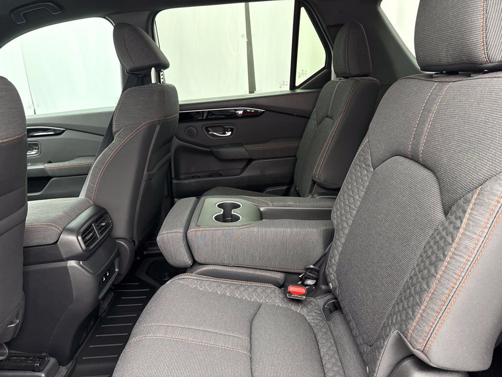 New 2026 Honda Pilot Sport image 14