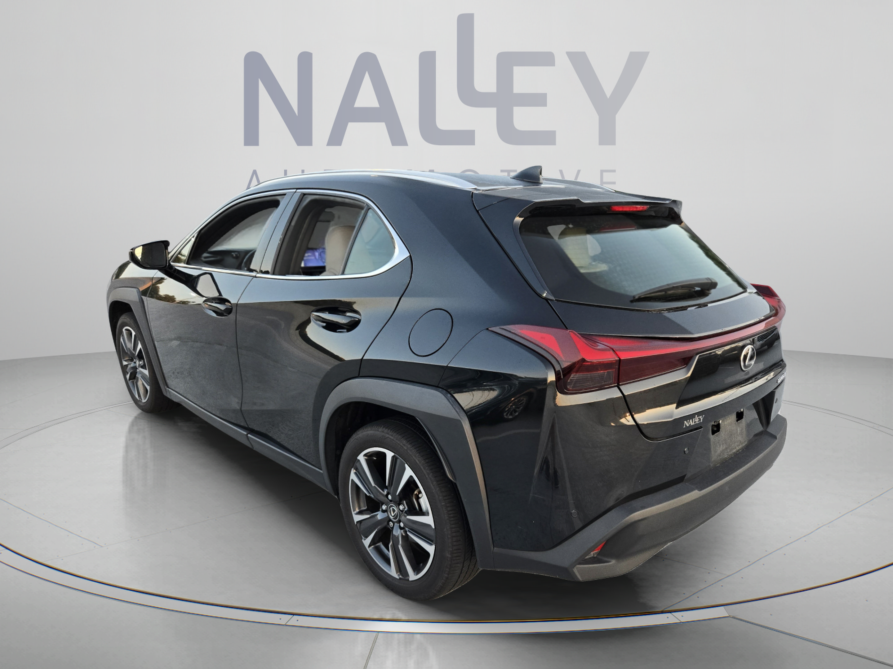 Certified 2024 Lexus UX 250h FWD image 3