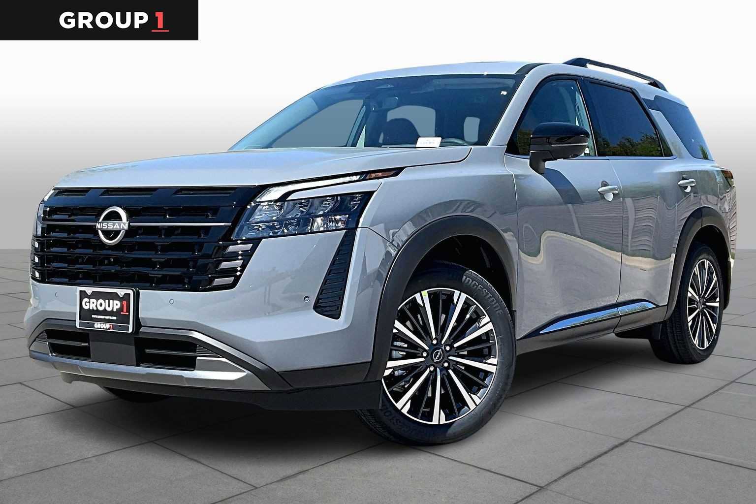 New 2026 Nissan Pathfinder Platinum image 1