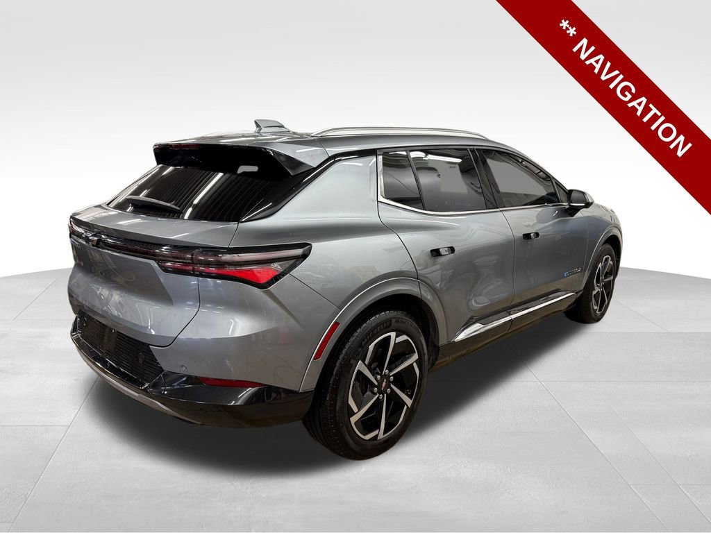 Used 2024 Chevrolet Equinox EV LT w/ LPO, All-Weather Mat Package image 6