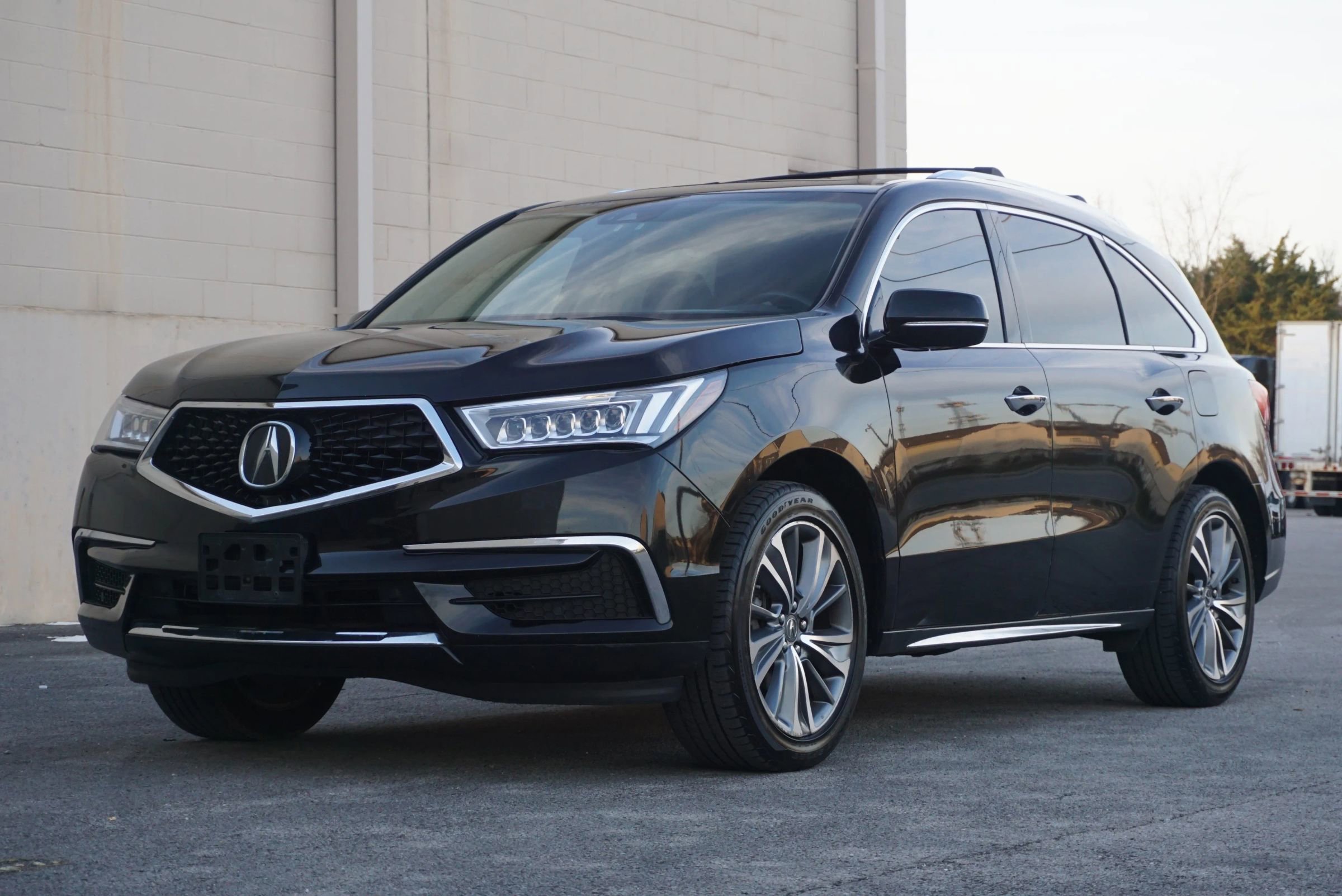 Used 2017 Acura MDX SH-AWD w/ Technology Package