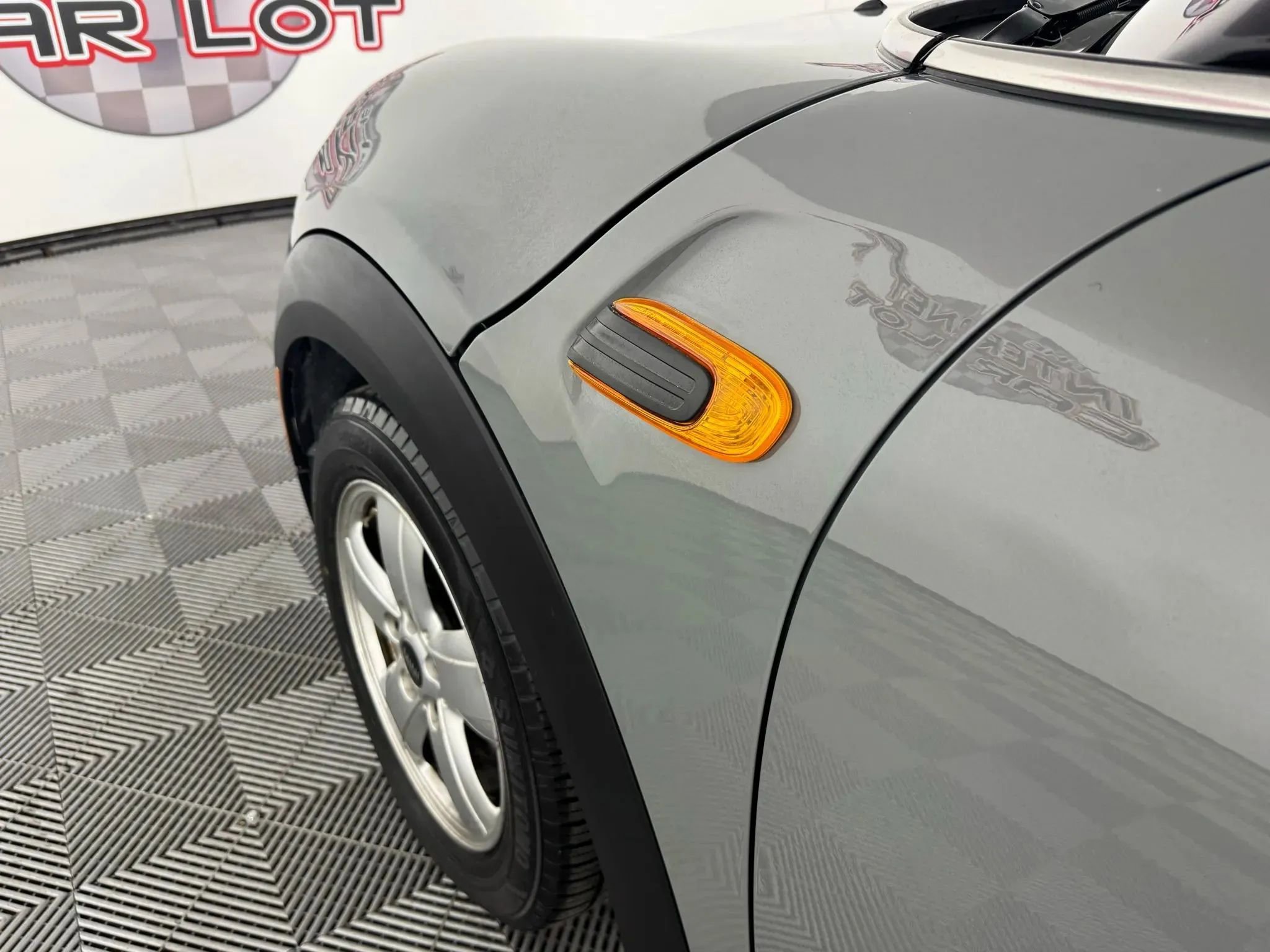 Used 2016 MINI Cooper 2-Door Hardtop image 19
