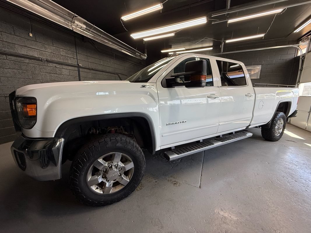 Used 2018 GMC Sierra 2500 SLE w/ HD SLE Preferred Plus Package