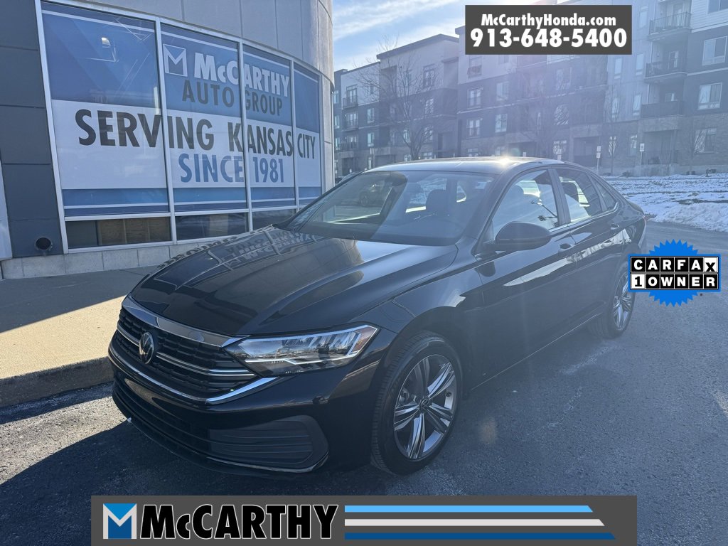 Used 2024 Volkswagen Jetta SE