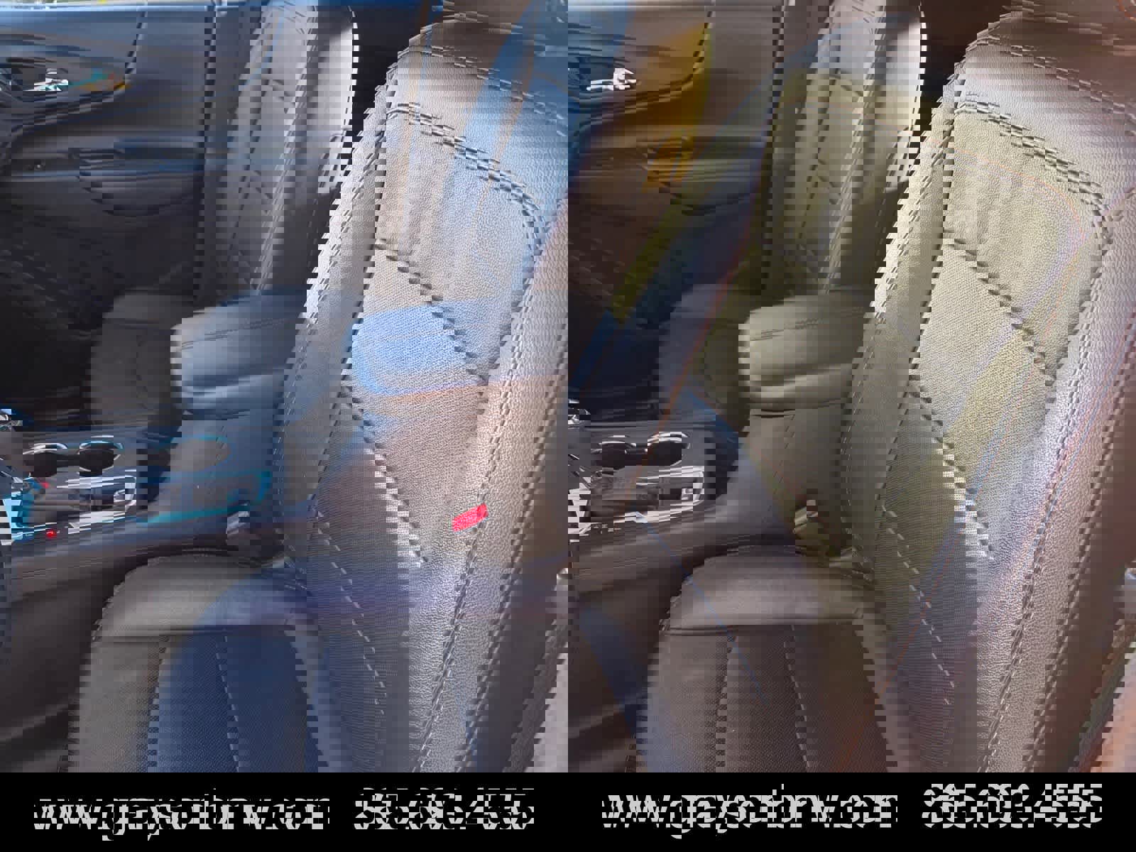 Used 2020 Chevrolet Equinox Premier image 11