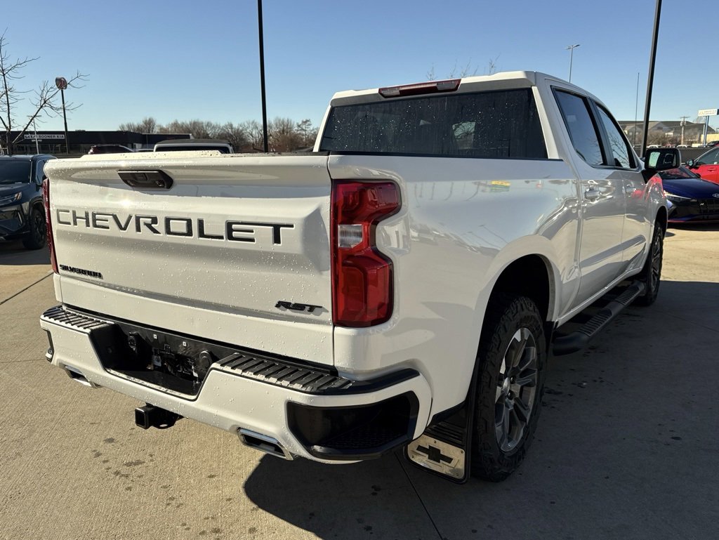 Used 2023 Chevrolet Silverado 1500 RST w/ Z71 Off-Road Package image 4