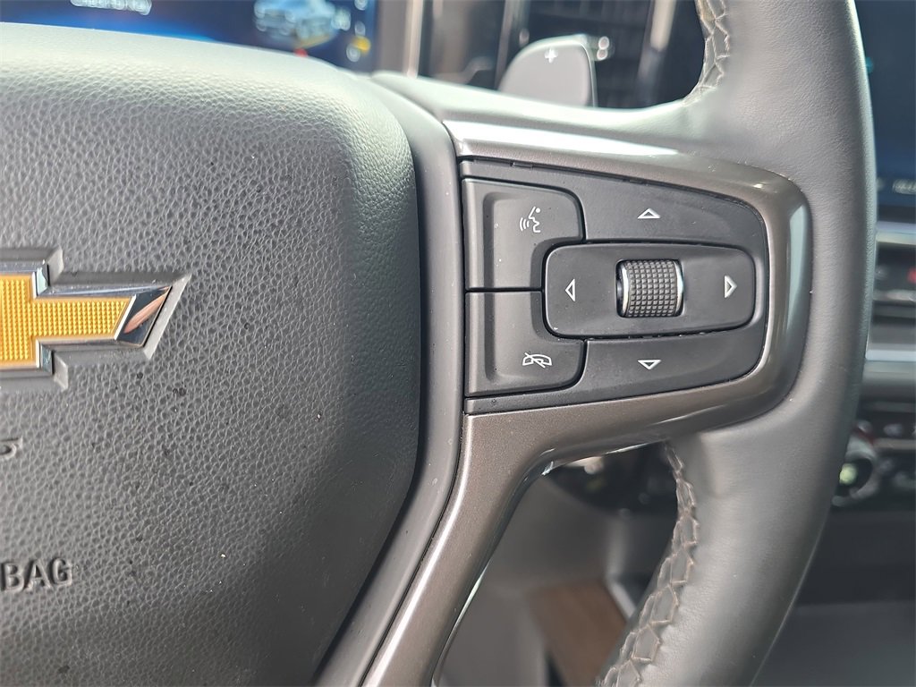 Used 2024 Chevrolet Silverado 1500 High Country w/ Technology Package image 18