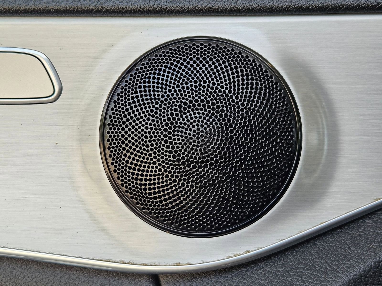 Used 2019 Mercedes-Benz C 300 Sedan image 19