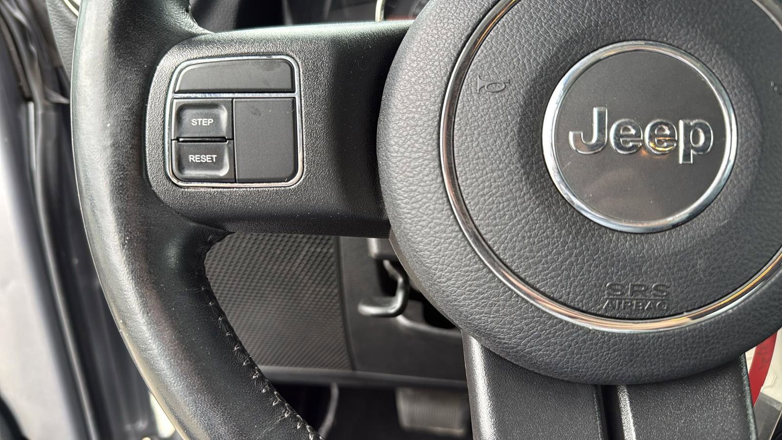 Used 2018 Jeep Wrangler Unlimited Sahara image 17