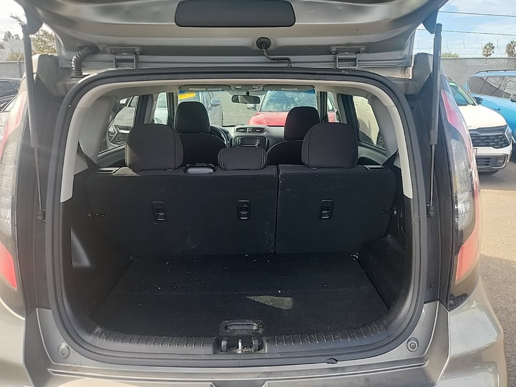 Used 2019 Kia Soul FWD image 18