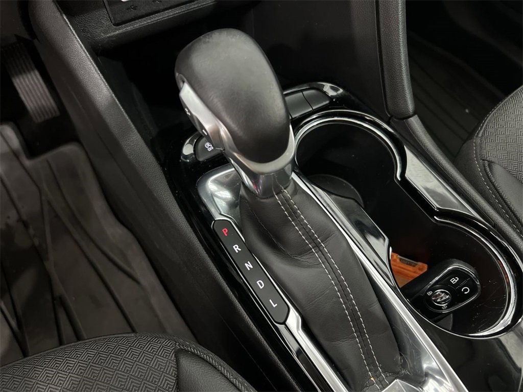 Used 2023 Buick Encore GX Select w/ Safety Package II image 15