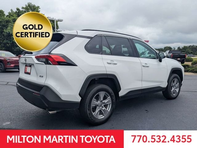 Used 2025 Toyota RAV4 XLE FWD image 3