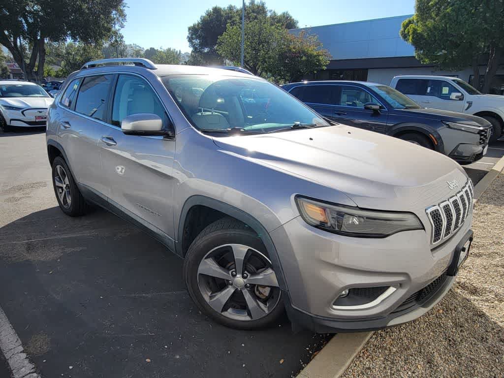 Used 2019 Jeep Cherokee Limited FWD image 11