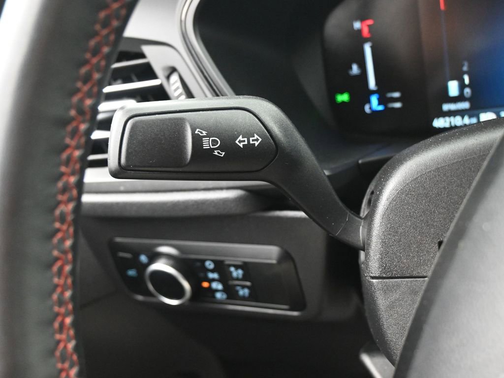 Used 2024 Ford Escape ST-Line image 17