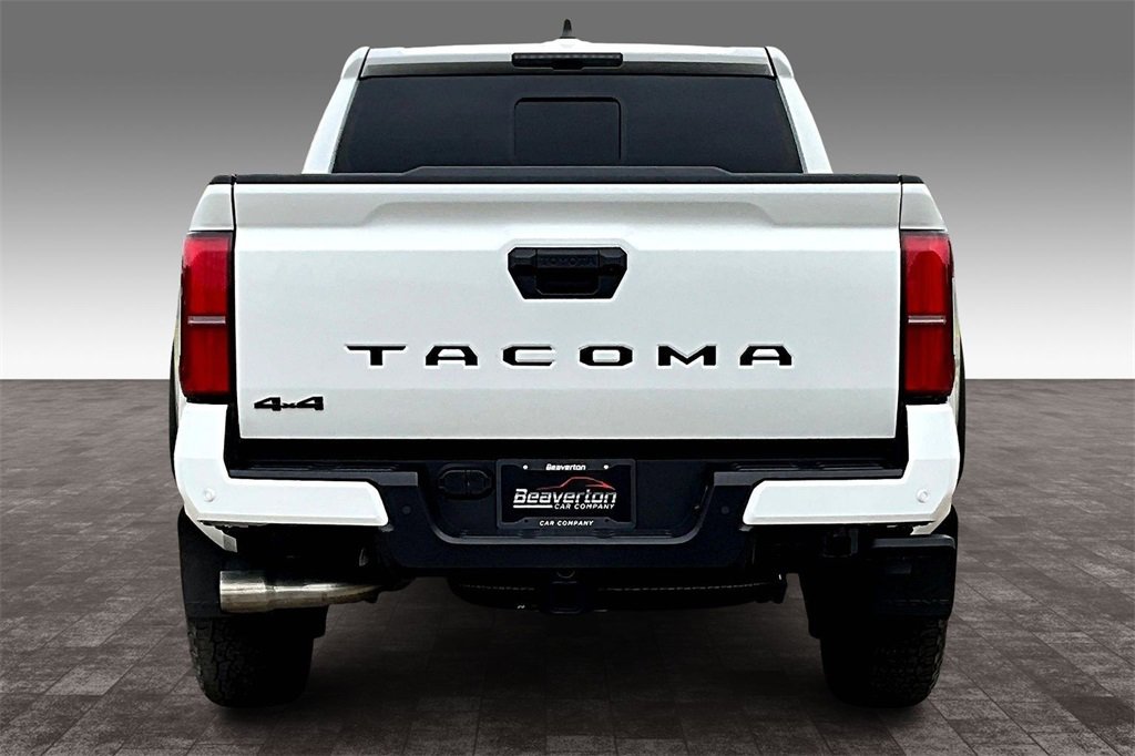 Used 2025 Toyota Tacoma TRD Off-Road image 5