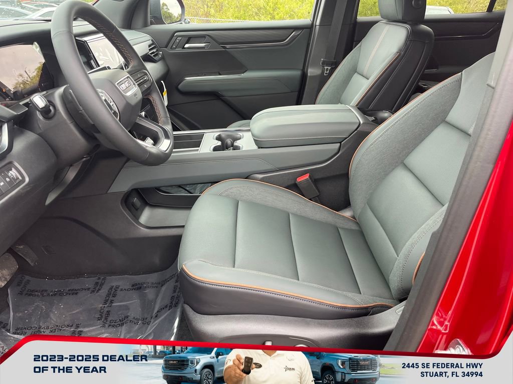 New 2026 GMC Acadia AT4 w/ Luxury Package image 9