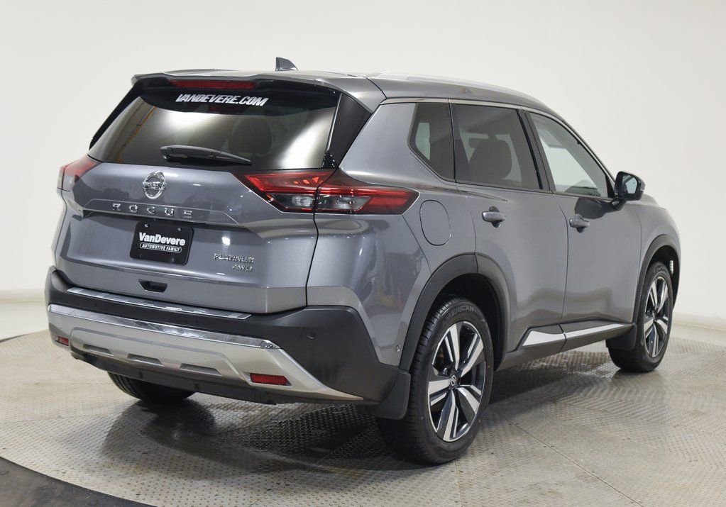 Used 2021 Nissan Rogue Platinum image 10