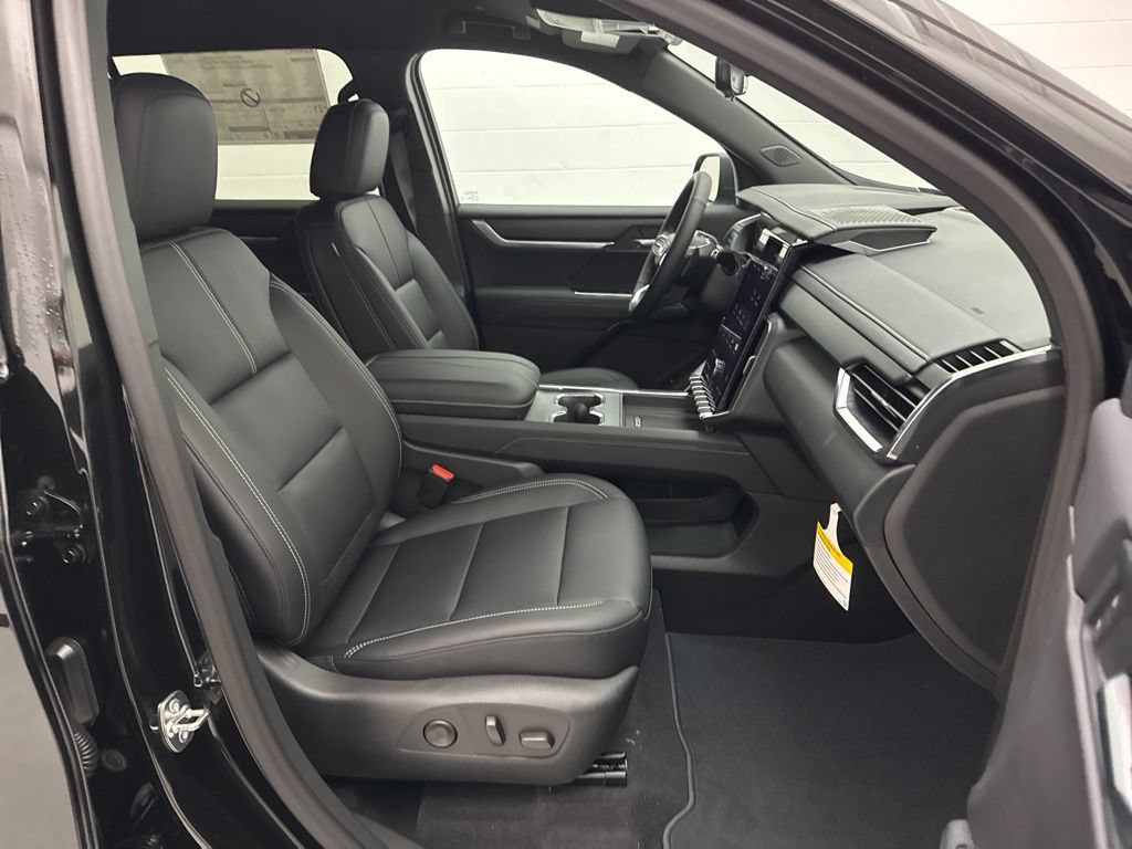 New 2026 GMC Acadia Elevation w/ Black Edition AWD/4WD image 64