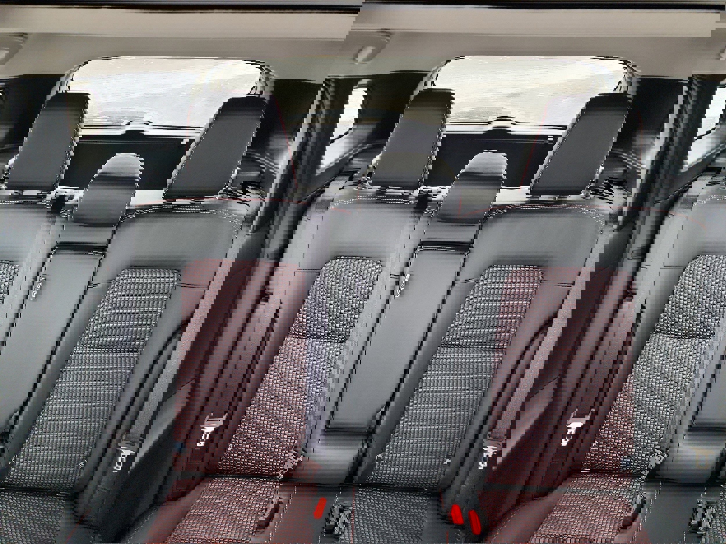 New 2026 Nissan Kicks SR w/ SR Premium Package image 21