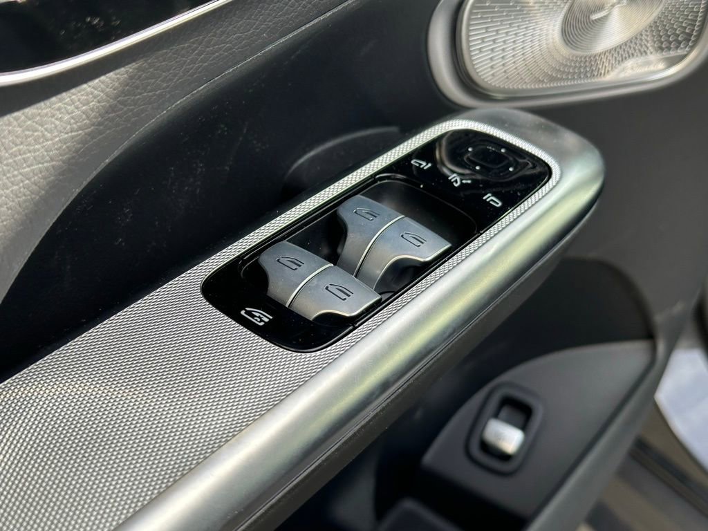 New 2025 Mercedes-Benz GLC 43 AMG 4MATIC Coupe image 17