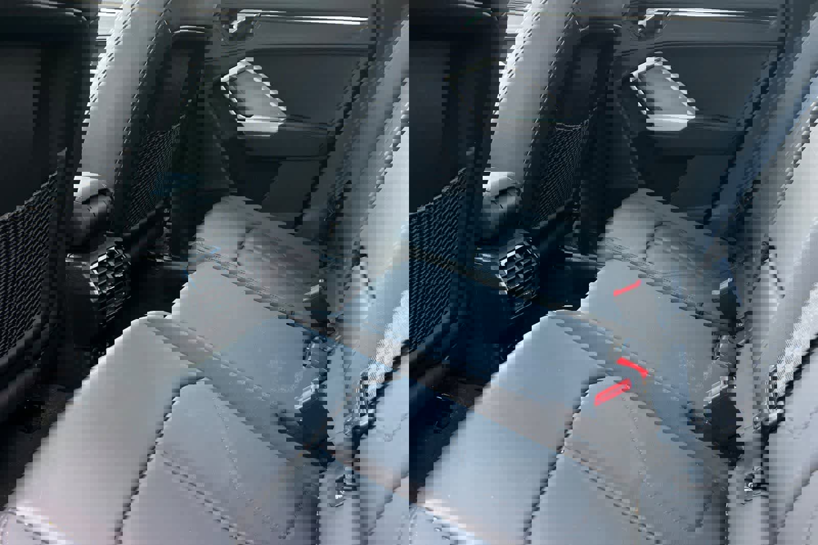 Used 2022 Audi Q3 2.0T Premium w/ Convenience Package image 5