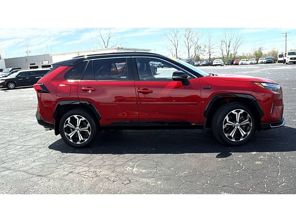 Used 2022 Toyota RAV4 XSE w/ Premium Package image 11