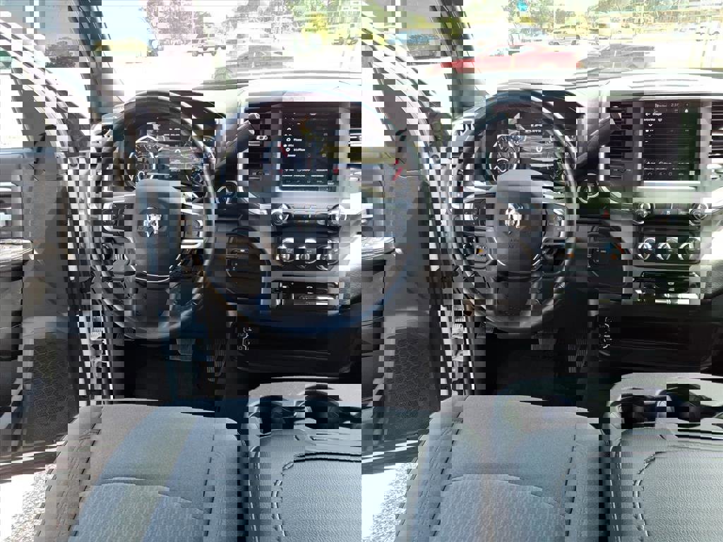 Used 2024 RAM 2500 Big Horn image 17