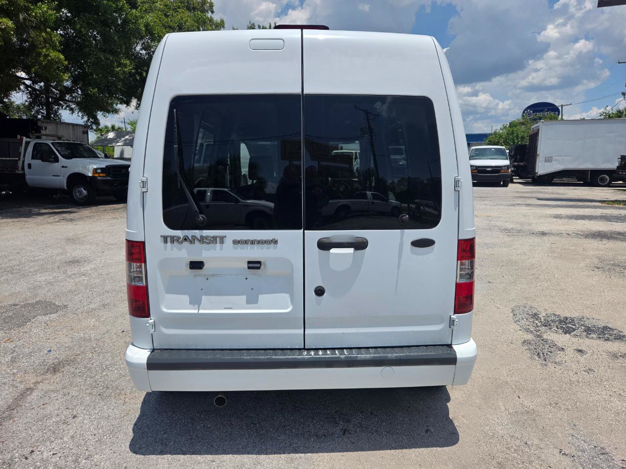Used 2011 Ford Transit Connect XLT FWD image 6