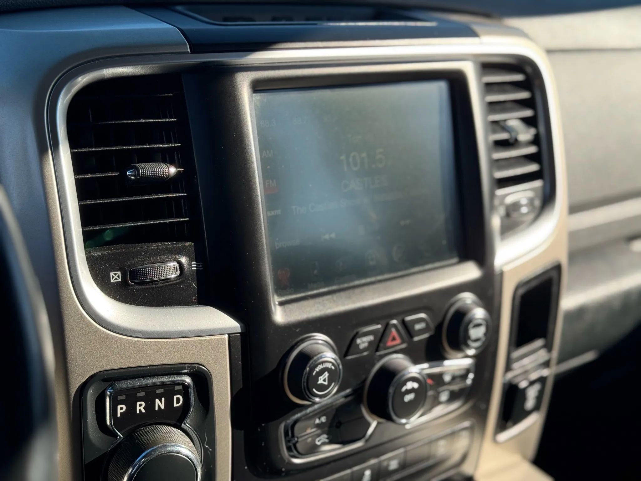 Used 2015 RAM 1500 Lone Star image 23