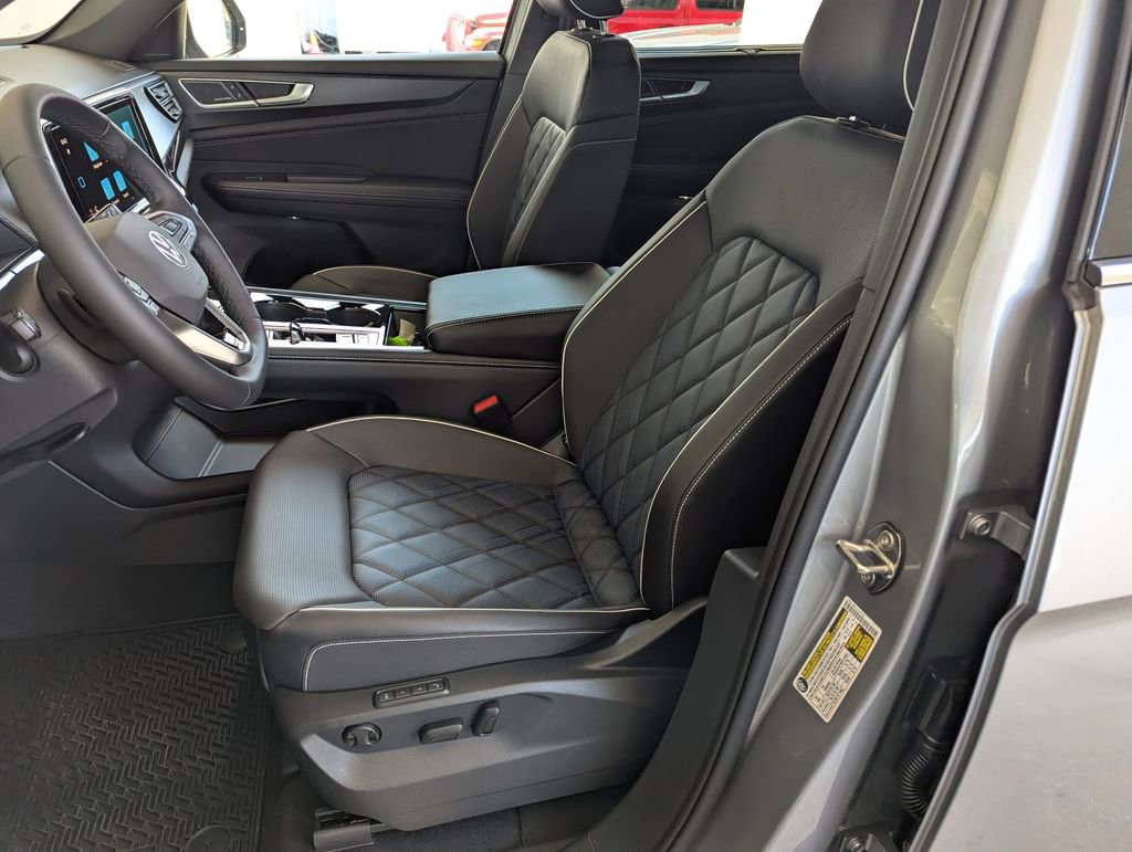 New 2026 Volkswagen Atlas Cross Sport SEL Premium R-Line image 12