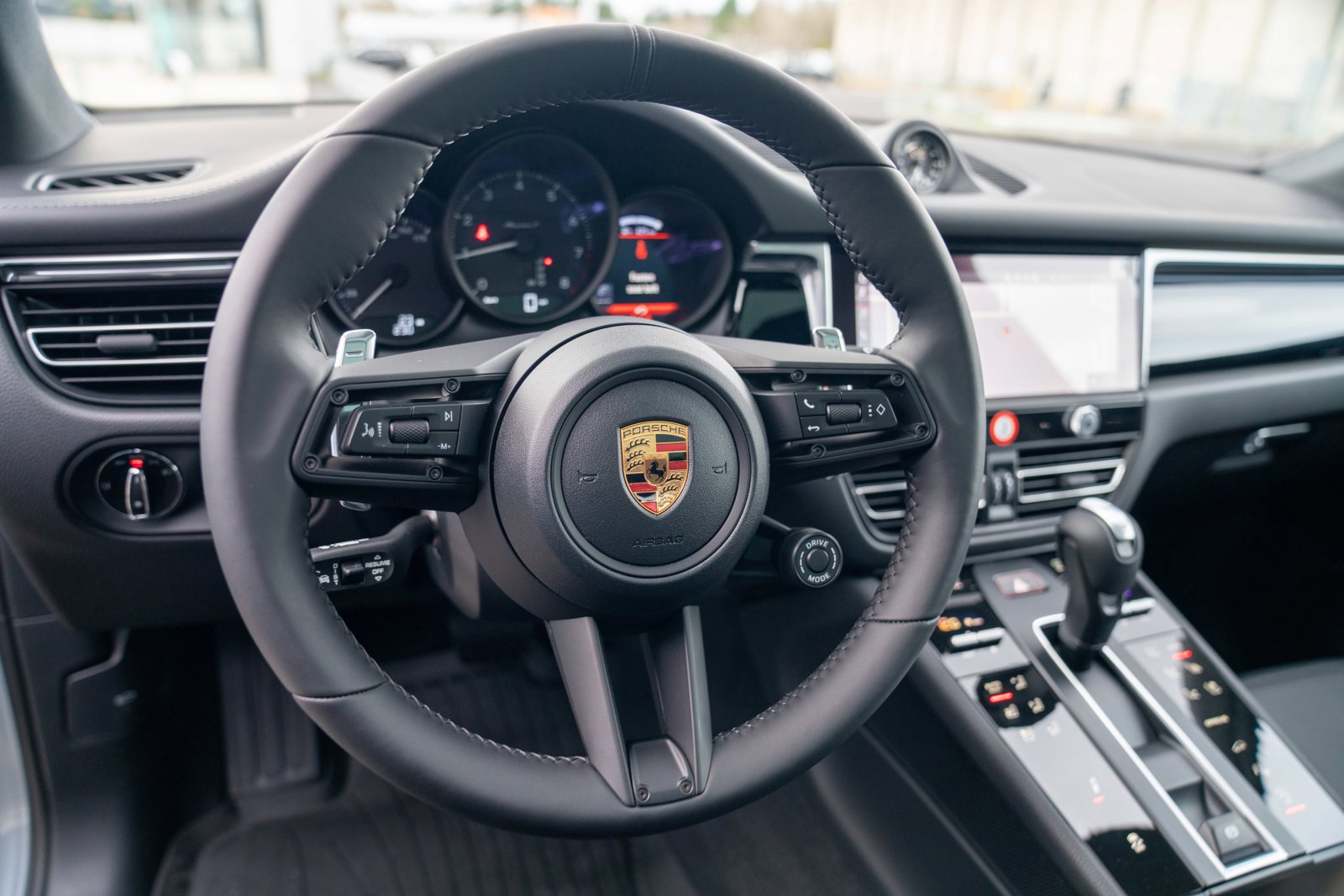 New 2026 Porsche Macan Turbo AWD/4WD image 14