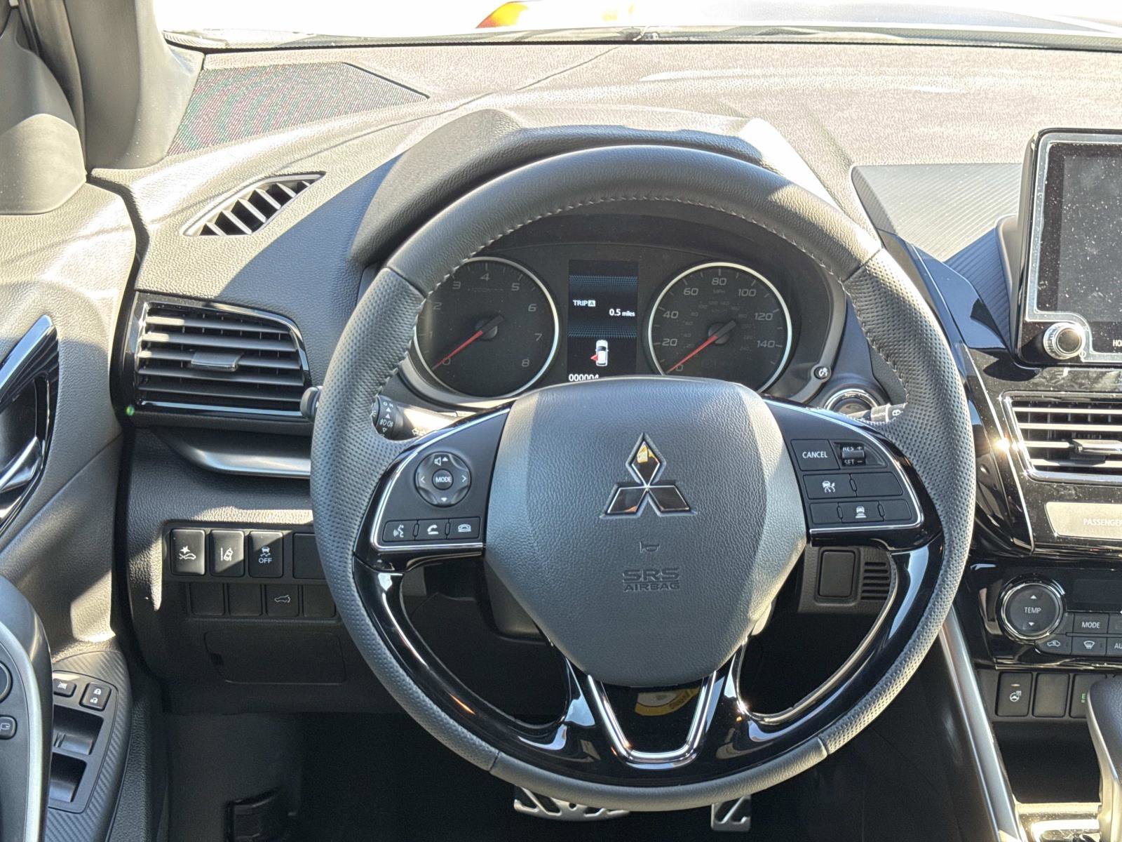 New 2026 Mitsubishi Eclipse Cross FWD image 9